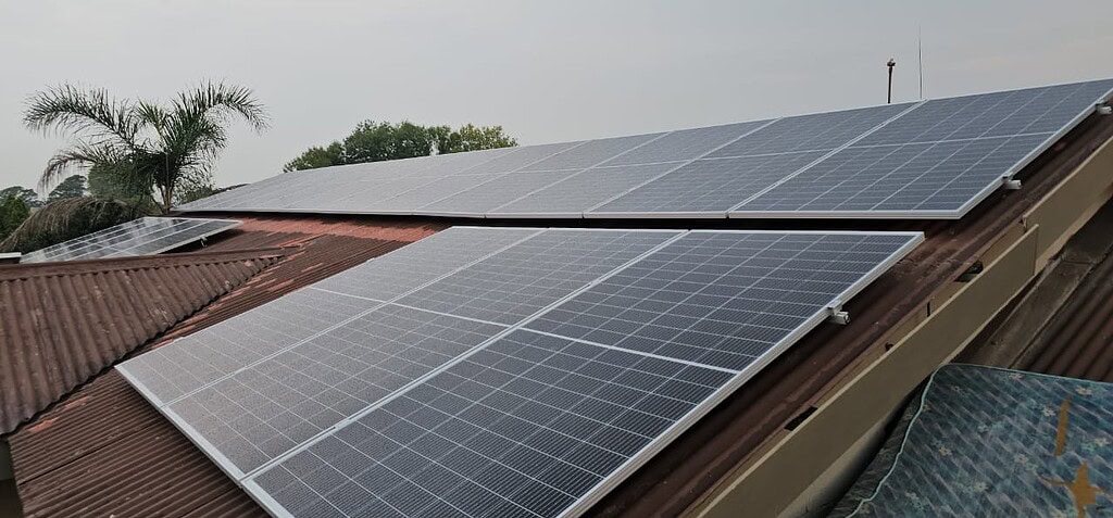 Pierre De La Guerre - 50kw Deye System (9)